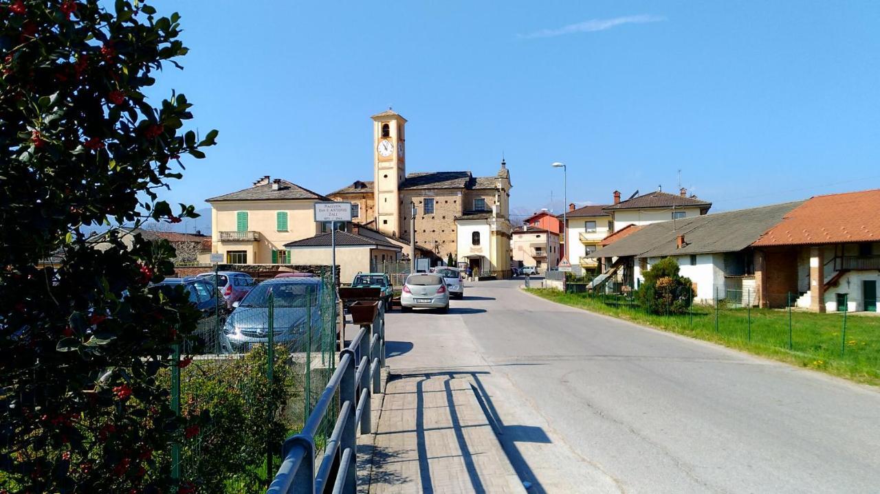 Nel Verde Villar San Costanzo Exteriör bild